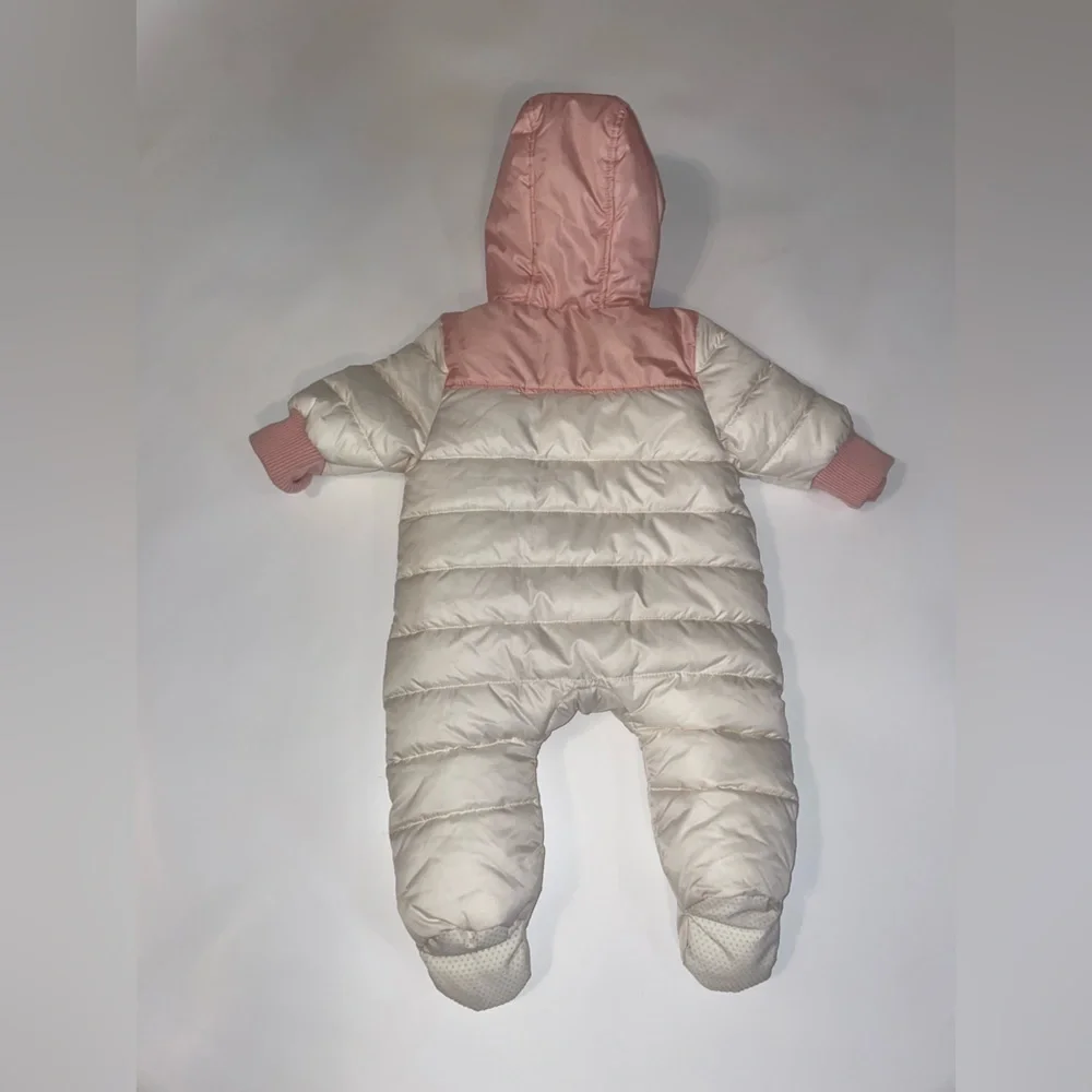 URBAN Republic Quilted Baby Bunting Sherpa Lined So That Baby Is Snug As A Bug - Picture 7 of 7